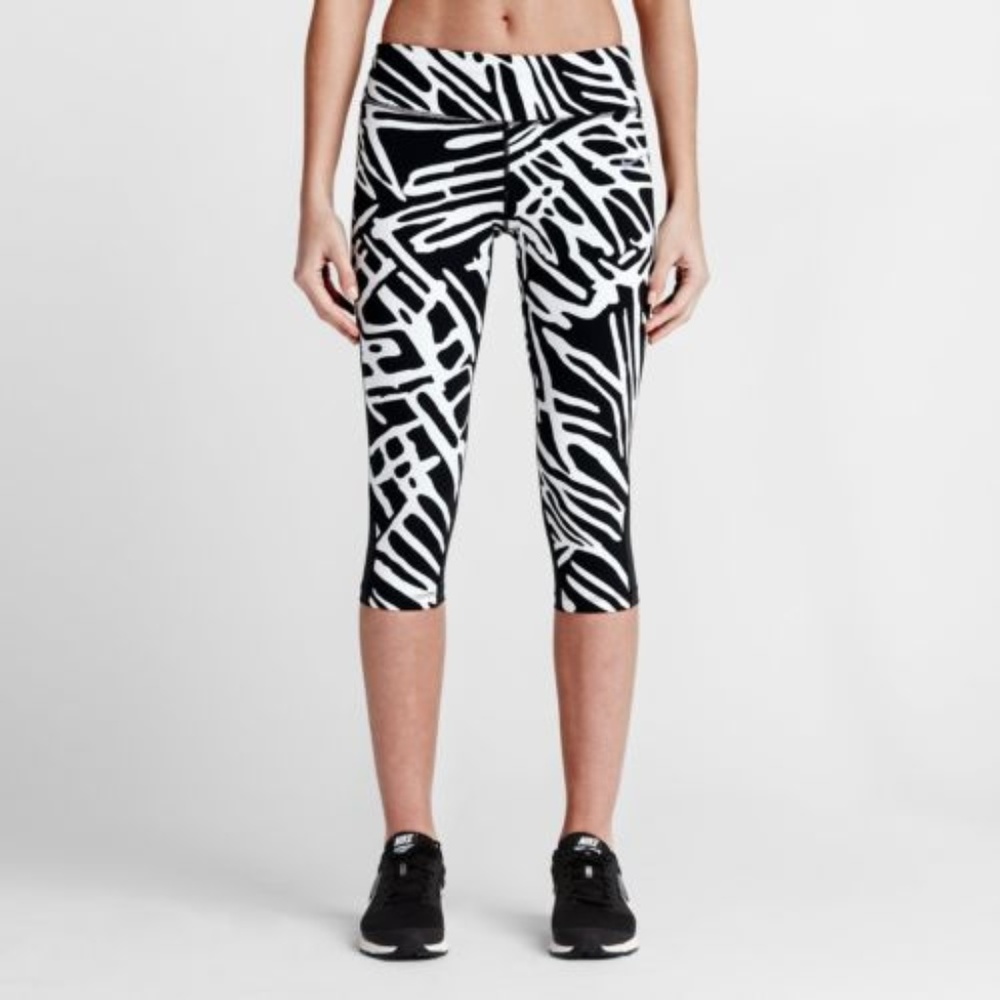 Nike Women’s Palm Epic Lux Tights-NEW